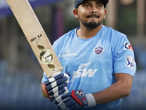Prithvi Shaw scores 244