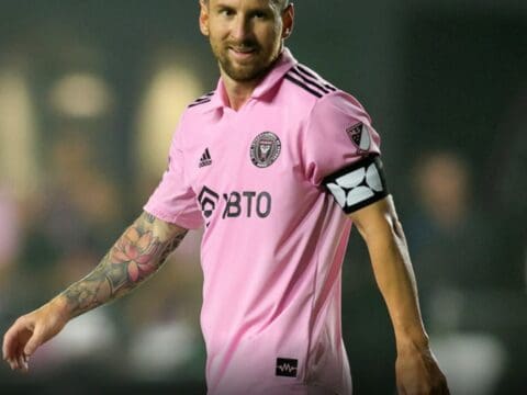 Lionel Messi exits the Inter Miami game