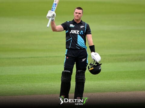 Finn Allen Destroys Pakistan