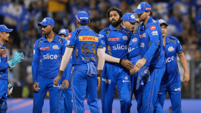 Mumbai Indians become the 1st Team